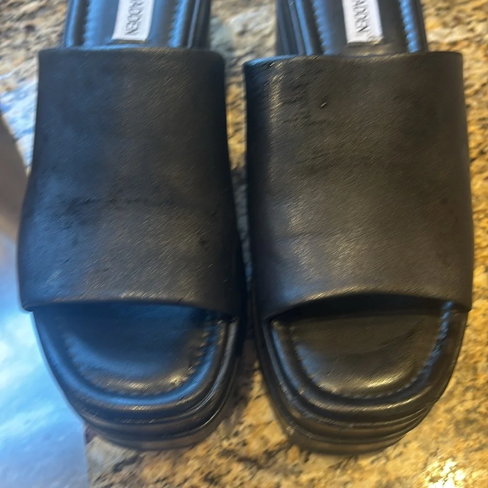 Steve Madden Black Women's Platform Slides - Picture 2 of 8